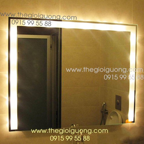 Sản phẩm hiện đại như gương soi treo tường có đèn hình chữ nhật sẽ giúp cuộc sống bạn tiện nghi hơn